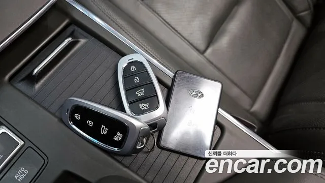 Hyundai Grandeur 2020 — фото 18