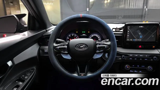 Hyundai Veloster 2019 — фото 13