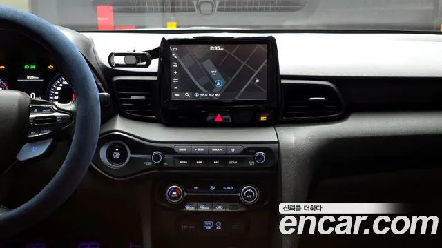 Hyundai Veloster 2019 — фото 14