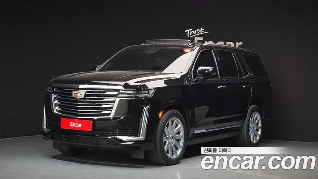 Cadillac Escalade 2022 — фото 1