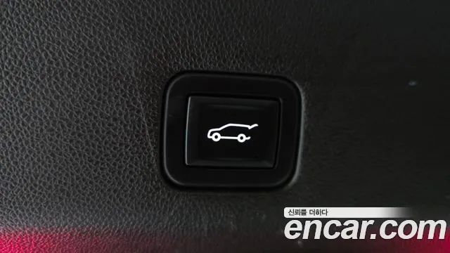 Cadillac Escalade 2022 — фото 19