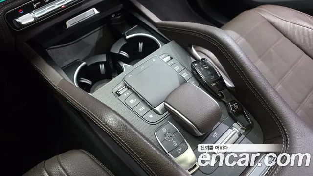 Mercedes-Benz GLE-Class 2022 — фото 12