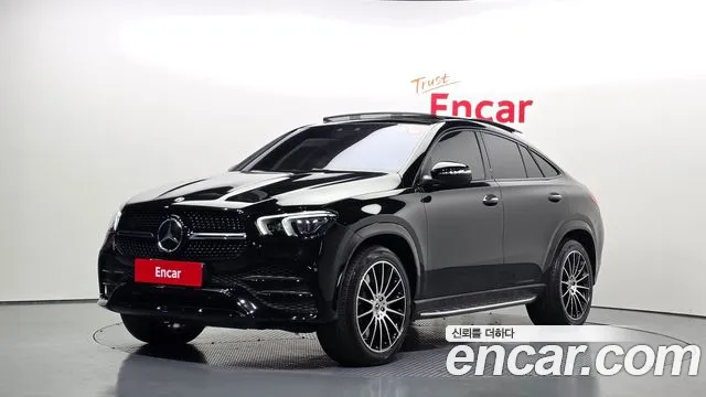 Mercedes-Benz GLE-Class 2022 — фото 1