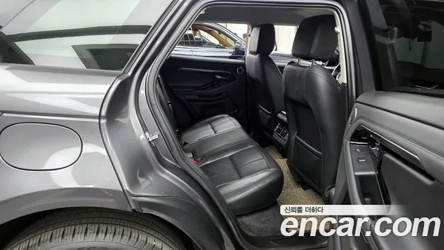 Land Rover Range Rover Evoque 2020 — фото 18