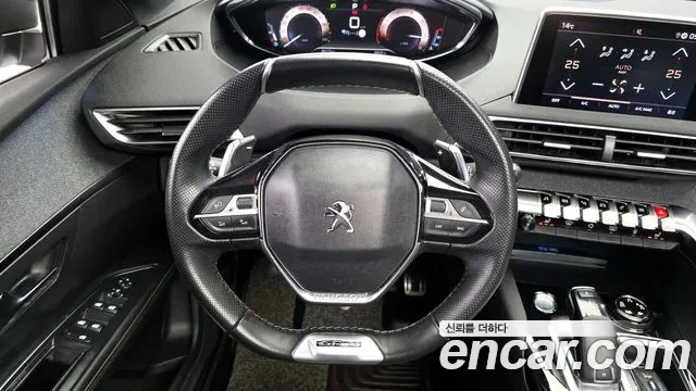 Peugeot 5008 2020 — фото 19