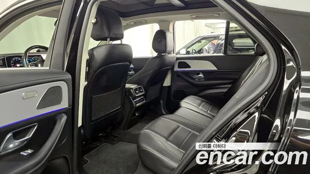 Mercedes-Benz GLE-Class 2021 — фото 17