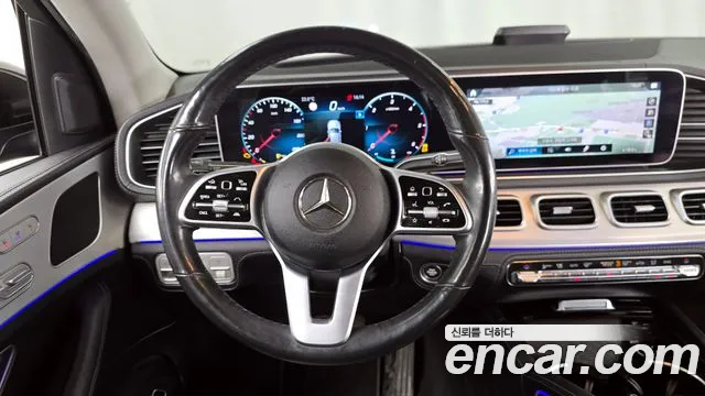 Mercedes-Benz GLE-Class 2021 — фото 19