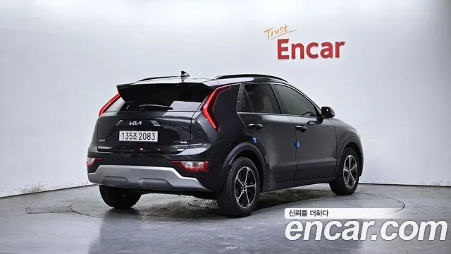 Kia Niro 2022 — фото 2
