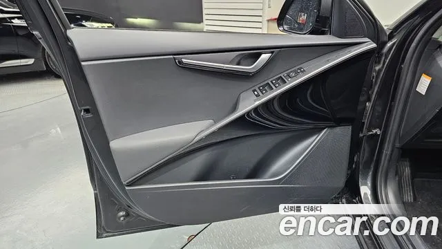 Kia Niro 2022 — фото 14