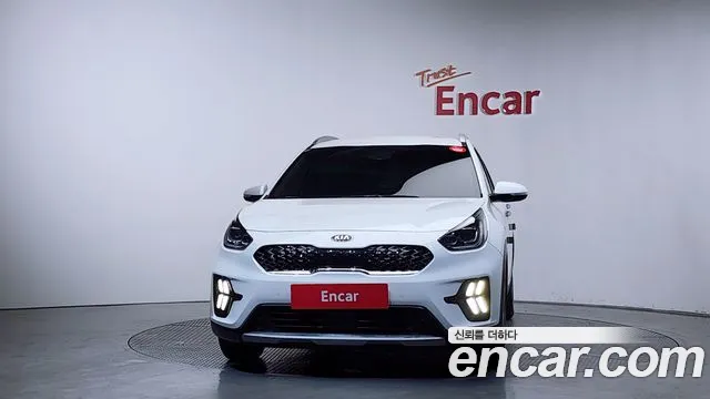 Kia Niro 2020 — фото 3