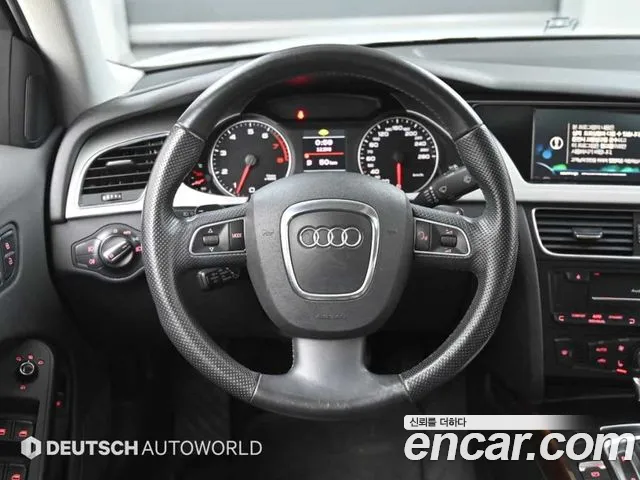 Audi A4 2012 — фото 13