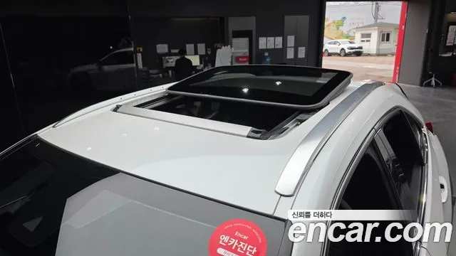 Lexus UX 2020 — фото 19
