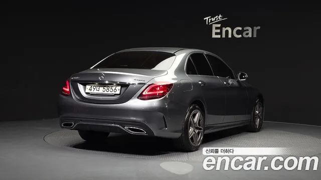 Mercedes-Benz C-Class 2019 — фото 2