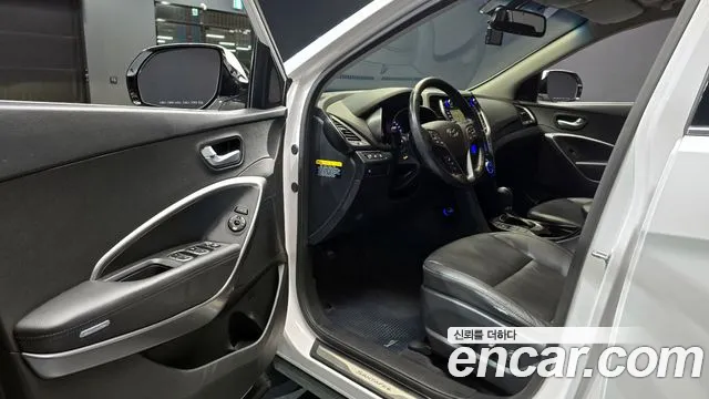 Hyundai Santafe 2015 — фото 13