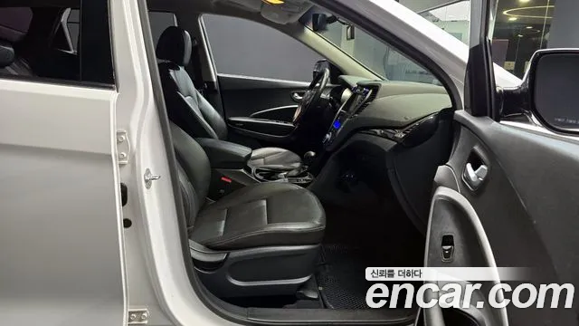 Hyundai Santafe 2015 — фото 17