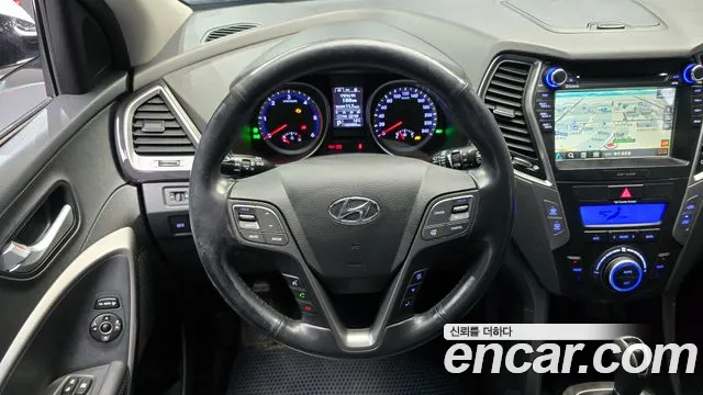 Hyundai Santafe 2015 — фото 19