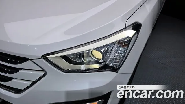 Hyundai Santafe 2015 — фото 8