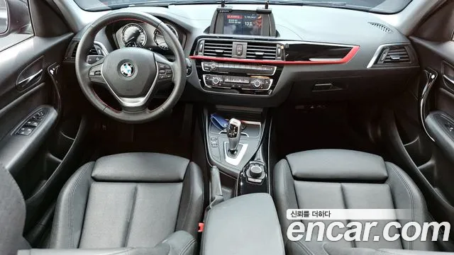 BMW 1-Series 2018 — фото 10