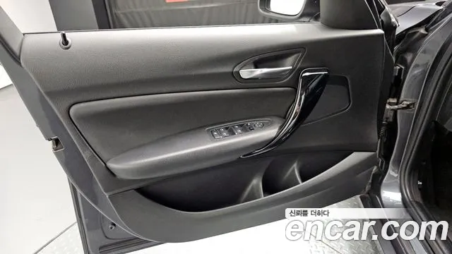 BMW 1-Series 2018 — фото 14