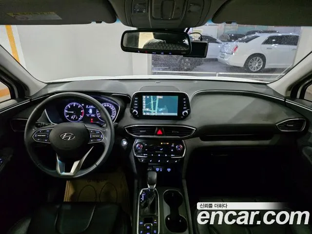 Hyundai Santafe 2019 — фото 9