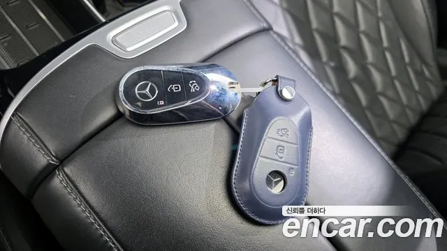 Mercedes-Benz S-Class 2021 — фото 17