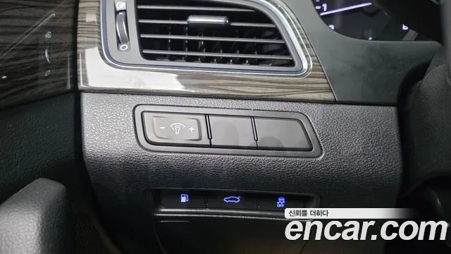 Hyundai Sonata 2015 — фото 20