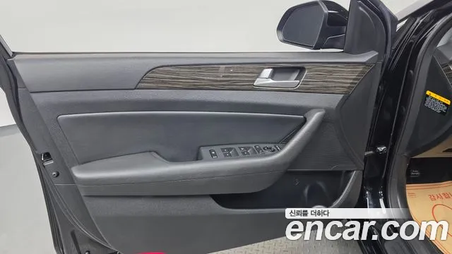 Hyundai Sonata 2015 — фото 14