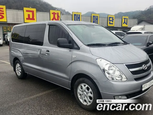 Hyundai Starex 2014 — фото 2