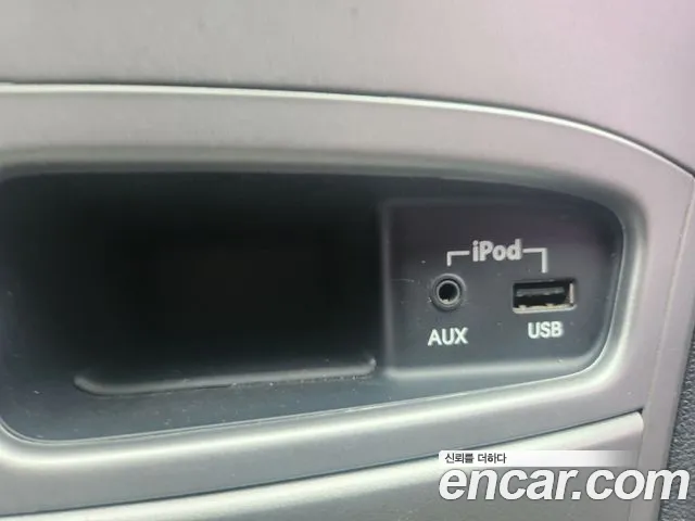 Hyundai Starex 2014 — фото 14