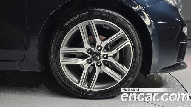 Kia K3 2019 — фото 5