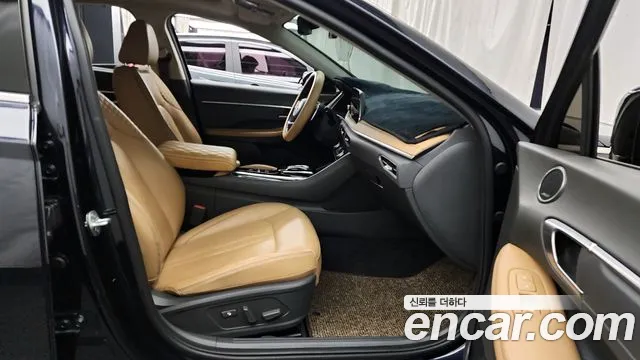 Hyundai Sonata 2020 — фото 11