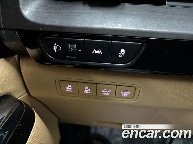 Kia Canival 2021 — фото 12