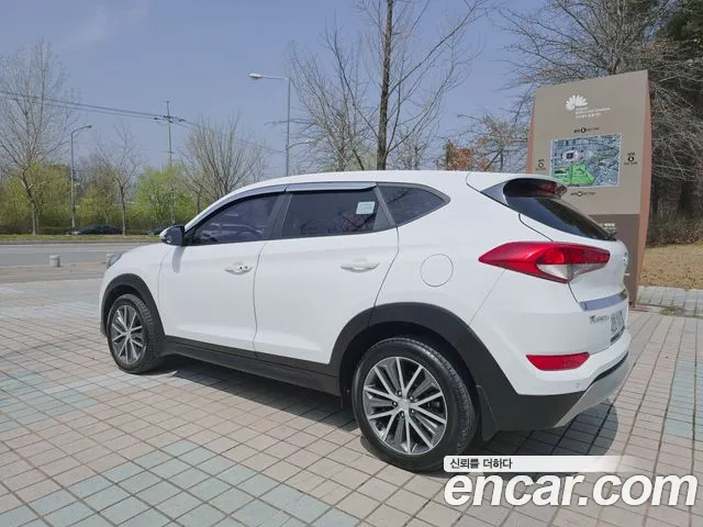 Hyundai Tucson 2017 — фото 4