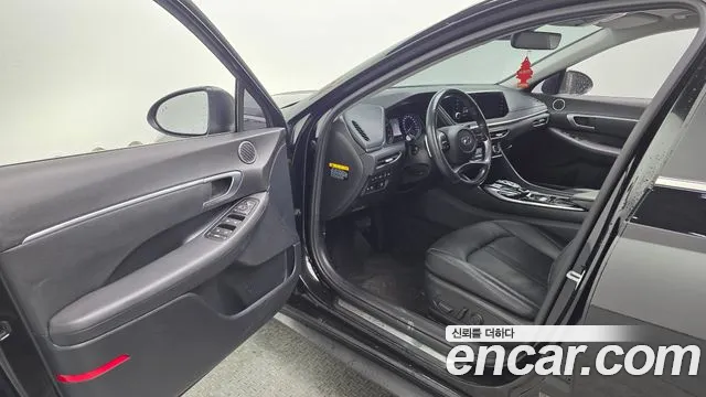 Hyundai Sonata 2020 — фото 13