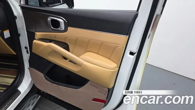 Kia Sorento 2021 — фото 14