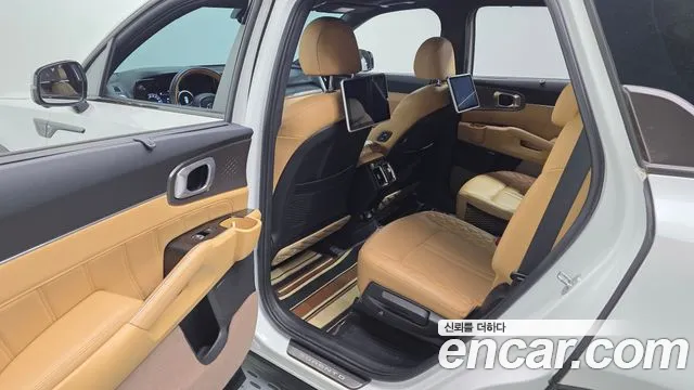 Kia Sorento 2021 — фото 16