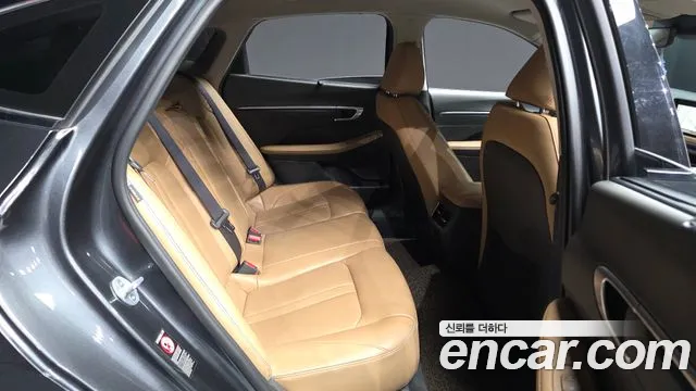 Hyundai Sonata 2020 — фото 12