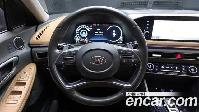 Hyundai Sonata 2020 — фото 13