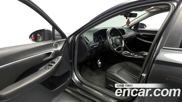 Hyundai Sonata 2021 — фото 13
