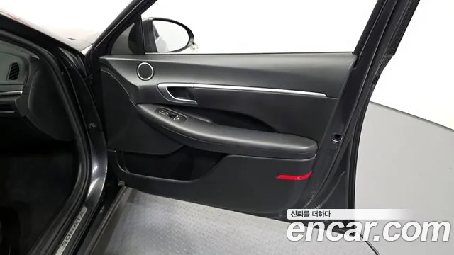 Hyundai Sonata 2021 — фото 14