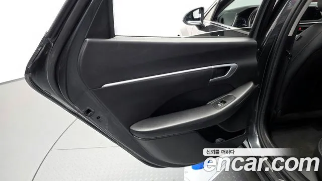 Hyundai Sonata 2021 — фото 15
