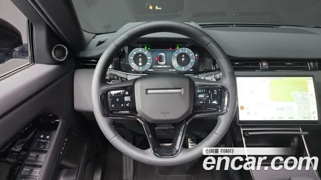Land Rover Range Rover Evoque 2025 — фото 19