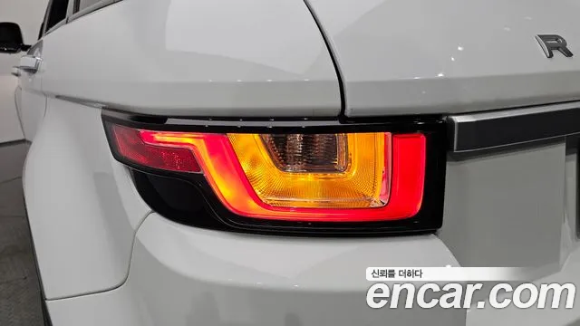 Land Rover Range Rover Evoque 2016 — фото 8