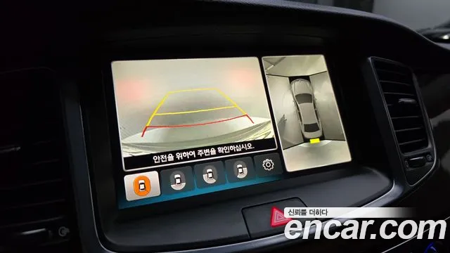 Hyundai Equus 2015 — фото 15