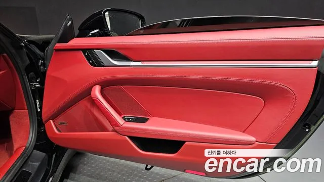 Porsche 911 2023 — фото 15