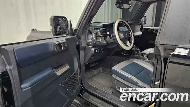 Ford Bronco 2023 — фото 10