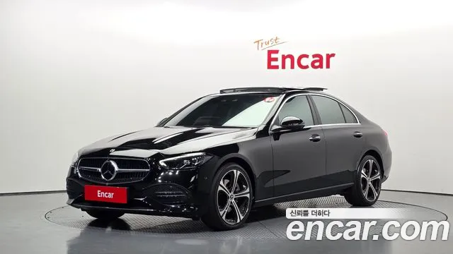 Mercedes-Benz C-Class 2023 — фото 1