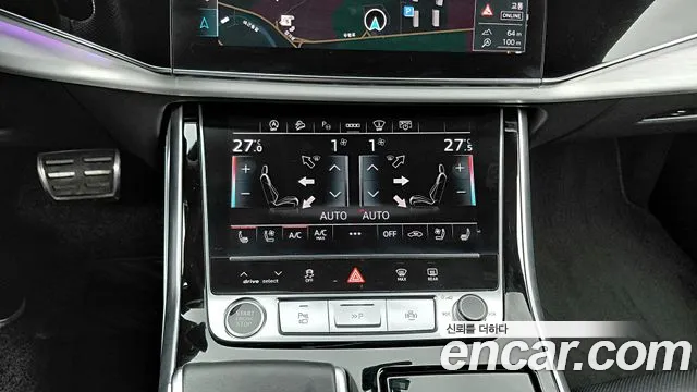 Audi Q8 2021 — фото 17