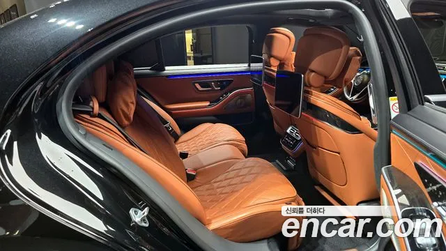 Mercedes-Benz S-Class 2022 — фото 17