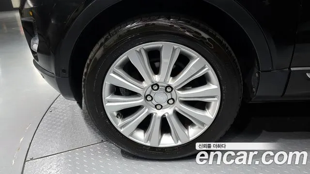 Land Rover Range Rover Evoque 2015 — фото 5